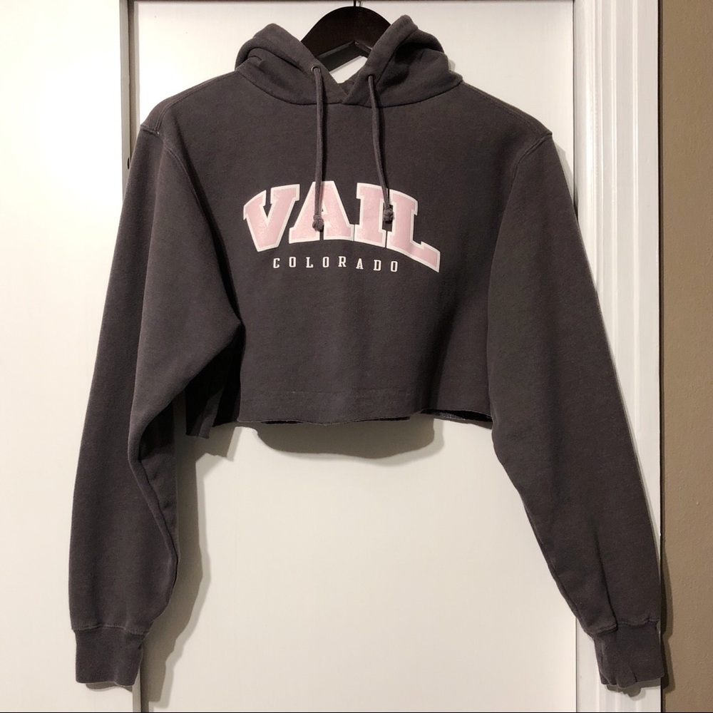 Vail Colorado Gray + Pink Cropped Hoodie
